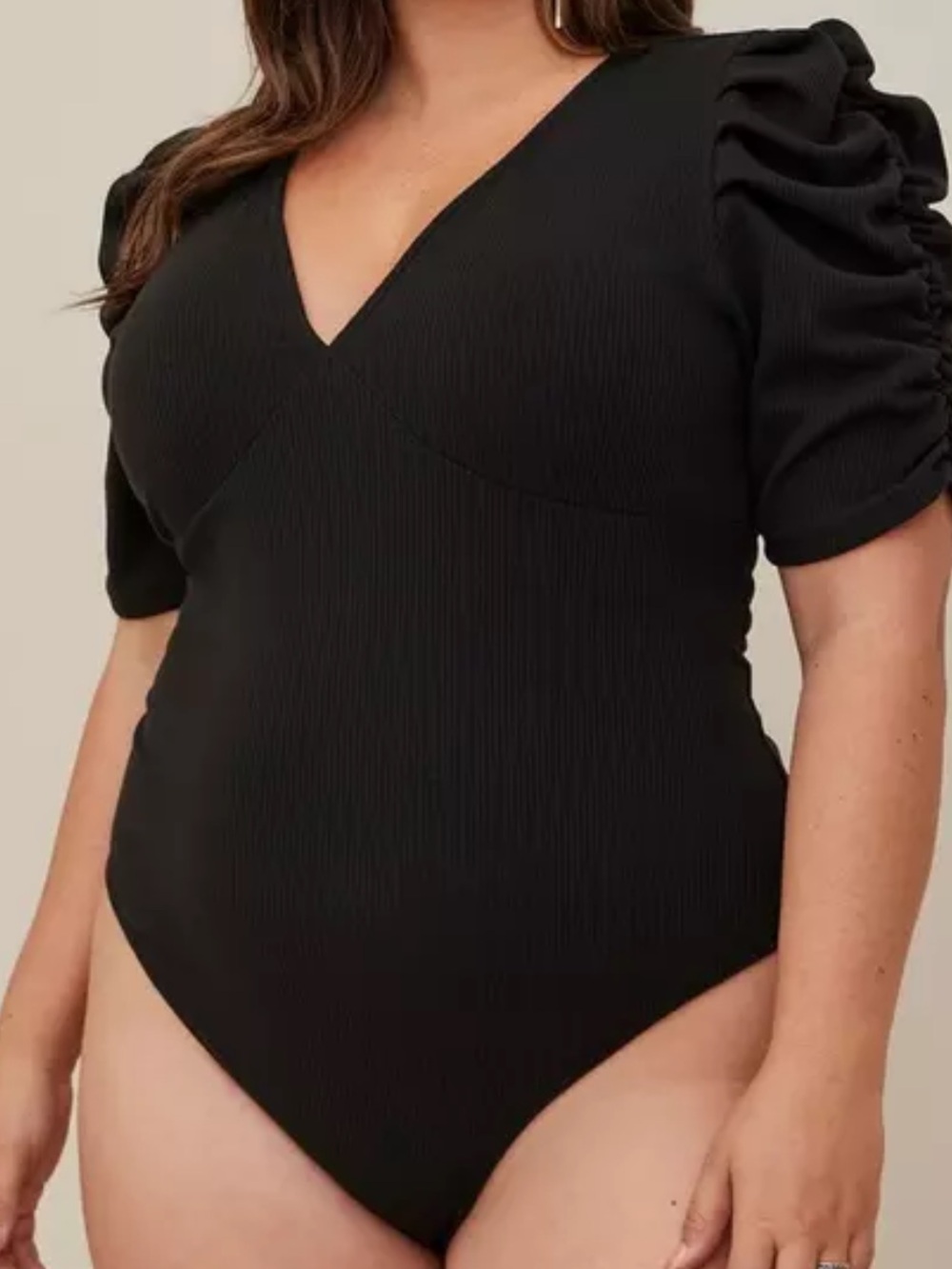 Torrid Black V‑Neck Ruched Sleeve Bodysuit NWT - Picture 8 of 9